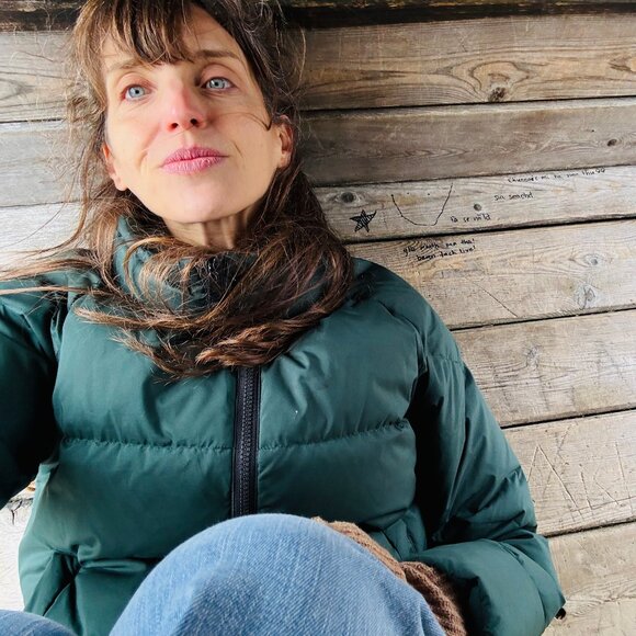 Meet your Posher, Jessica - Picture 1 of 1